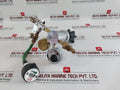Airgas Y11-n198K Pressure Regulator With Rti Nitro Pro 436050 N2 Purity Tester