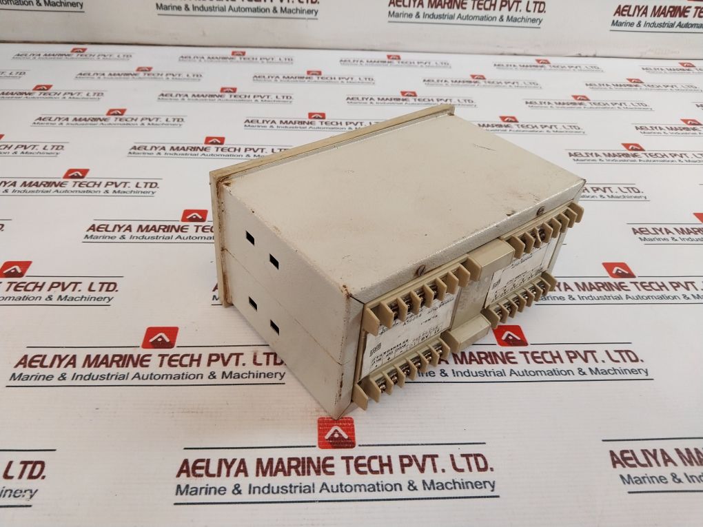 Airmax Pt-100 Rtd Temperature & Relative Humidity Controller 24Vdc