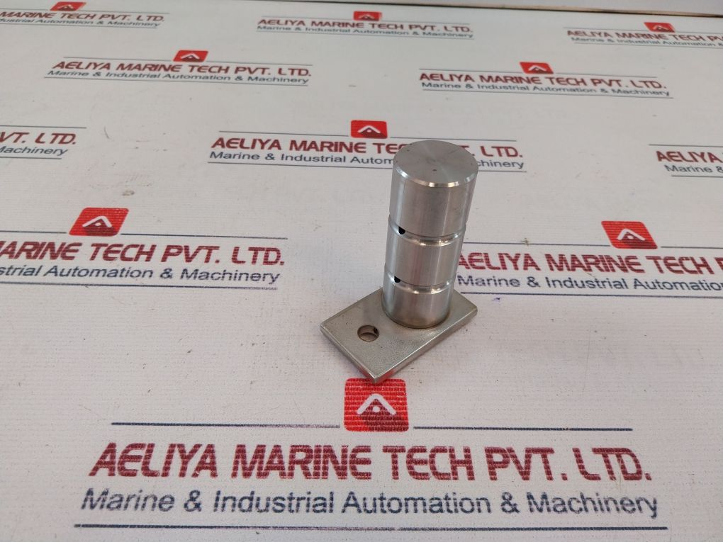 Aker 27988 Roller Shaft Complete
