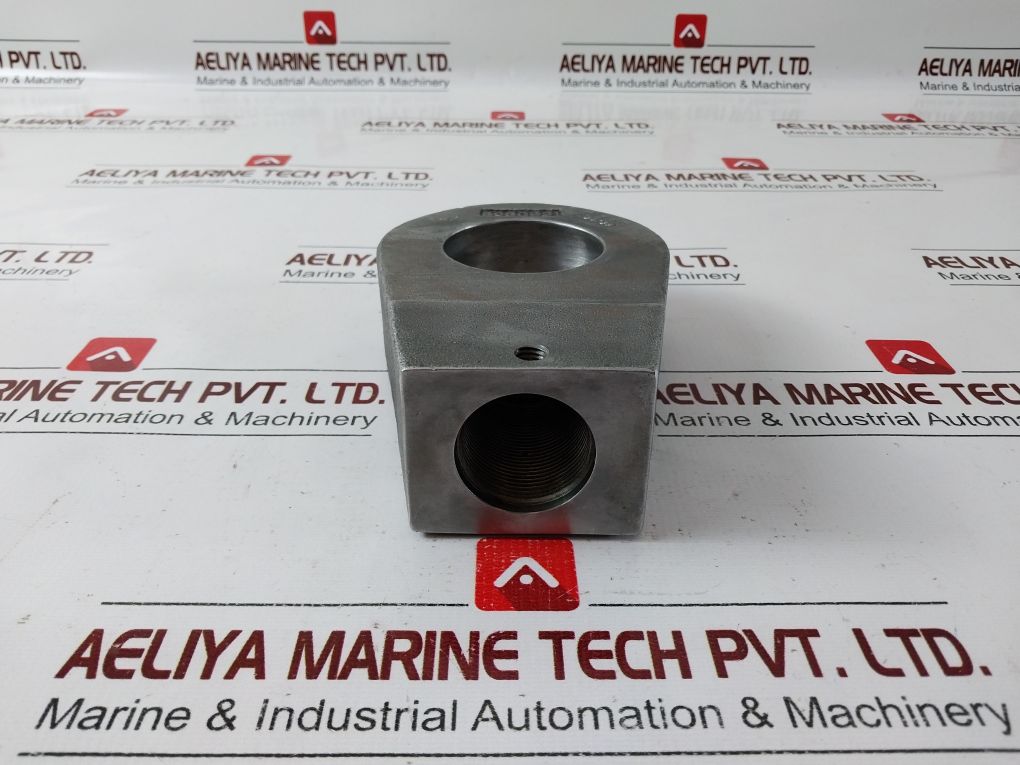 Aker Ba0055495 Piston Rod Eye For Flexible Torq