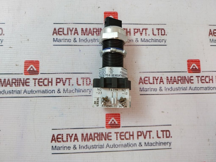 Akron Electric Xp3-rs2A-3 Selector Switch Type 4X
