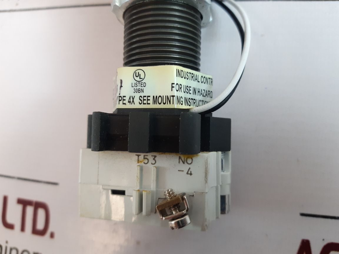 Akron Xpibs-120Ga Illuminated Pushbutton