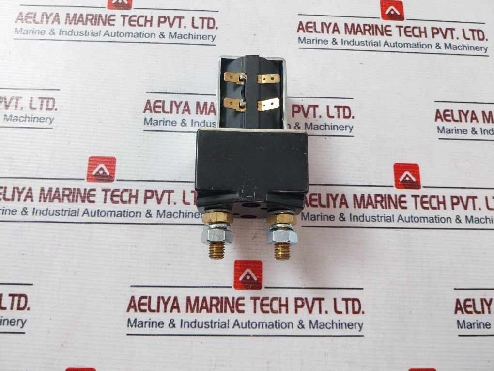 Albright Sw280B-86 Contactor 3648V