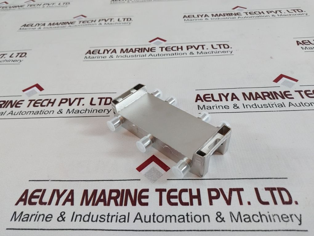 Lot Of 2X Alcad Di-602 6-way Splitter