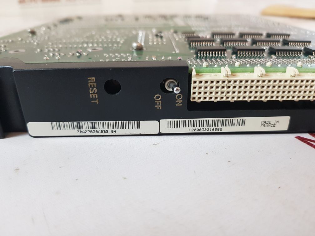 Alcatel Cpu5 3Ba23071 With Fujitsu Siemens Mhf2021At Hard Disk