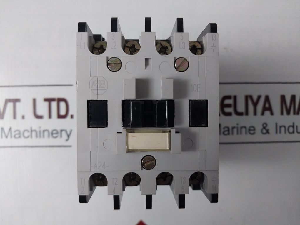 Allen-bradley 100-a24Nb3 Ser.C Contactor