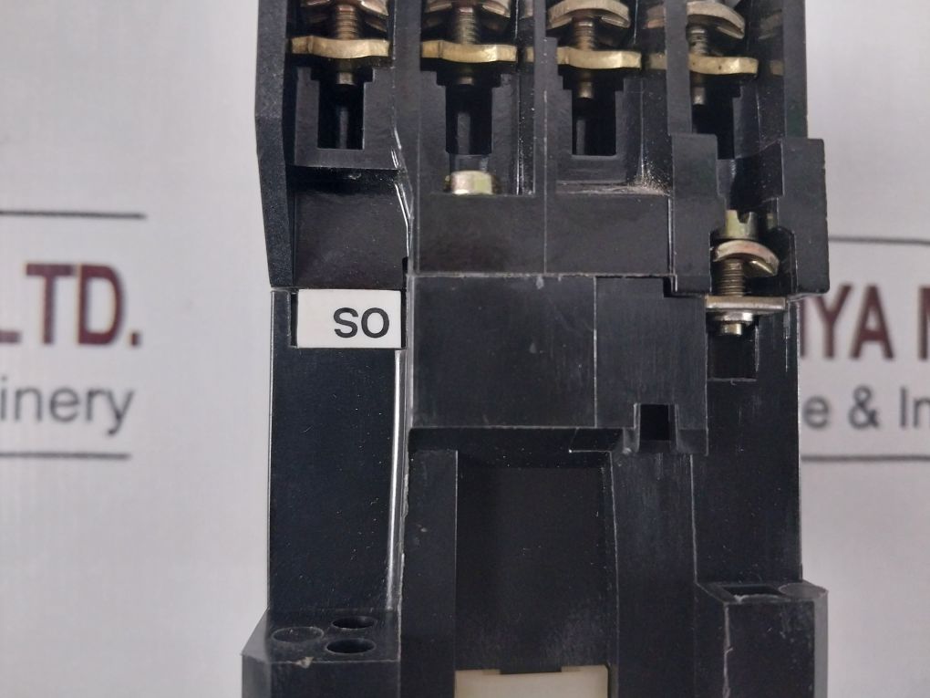 Allen-bradley 100-a24Nb3 Ser.C Contactor