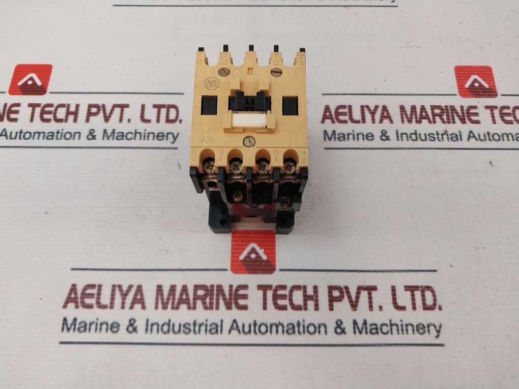 Allen-bradley 100-a24Nd31 Contactor Bs 5424