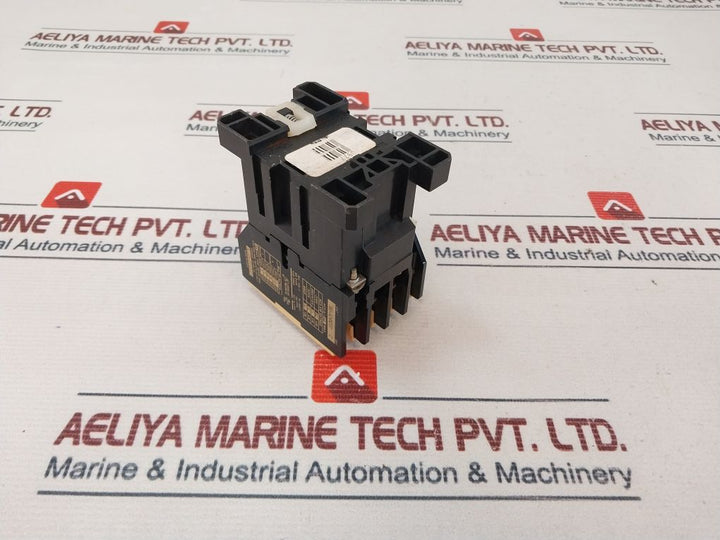 Allen-bradley 100-a24Nd31 Contactor Bs 5424