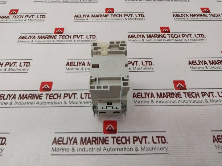 Allen-bradley 100-c09*10 Contactor Ser A 110V 50/60Hz