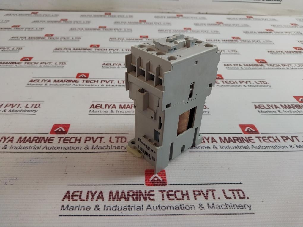 Allen-bradley 100-c09Z*10 3 Pole Contactor Series A 25A 690V