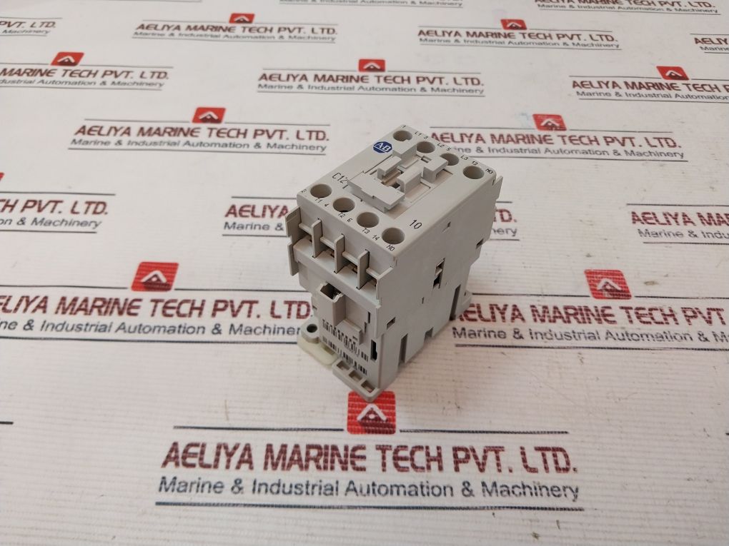 Allen-bradley 100-c12*10 Contactor Series A 50/60Hz