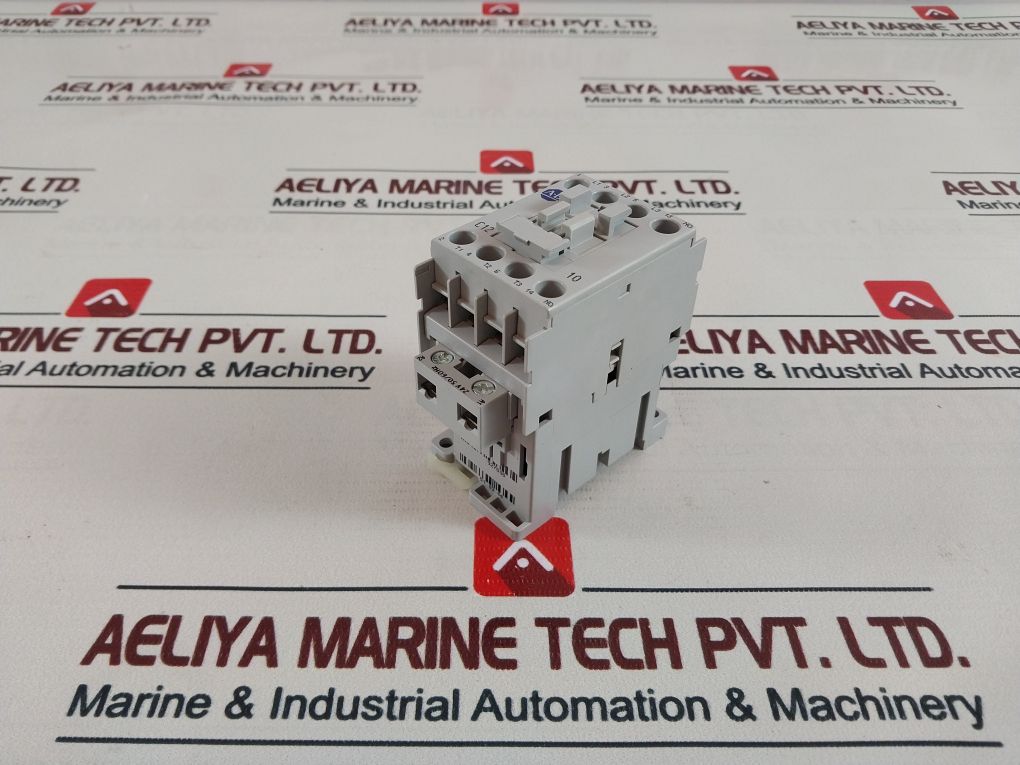 Allen-bradley 100-c12Ukj10