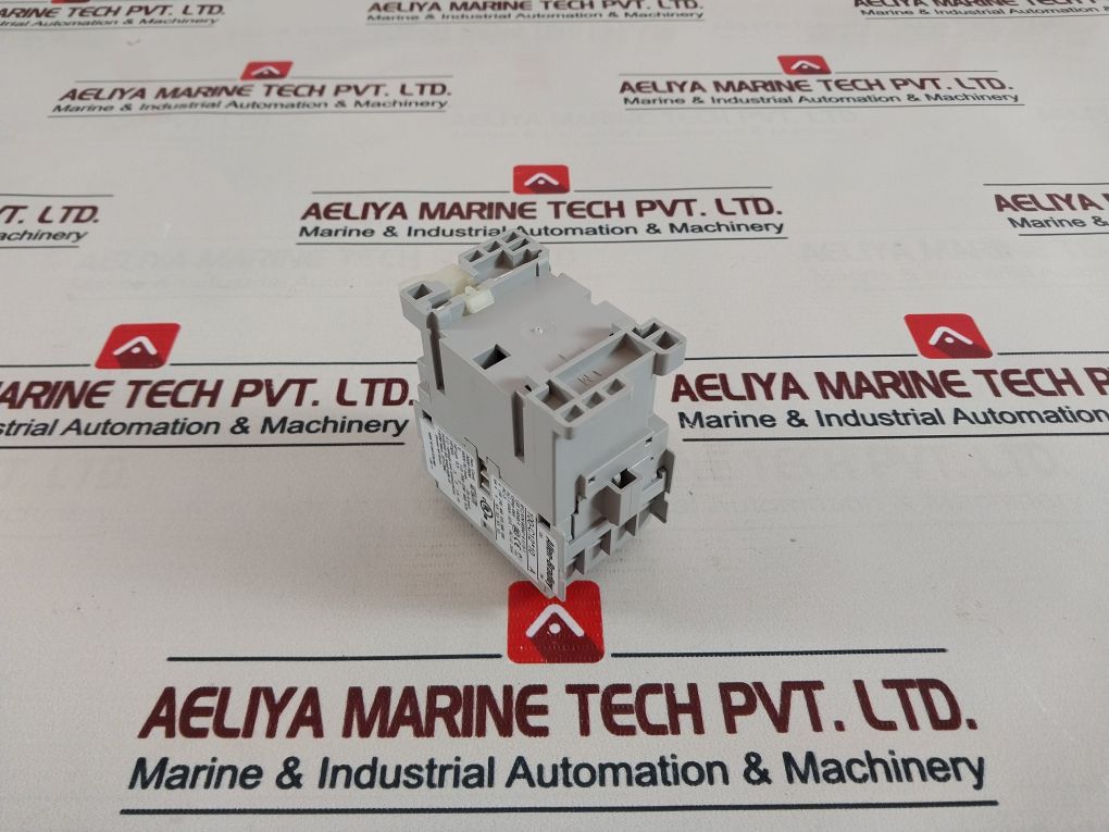 Allen-bradley 100-c12Ukj10