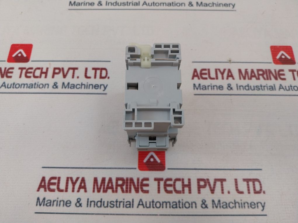 Allen-bradley 100-c16*01 Contactor 8Kv