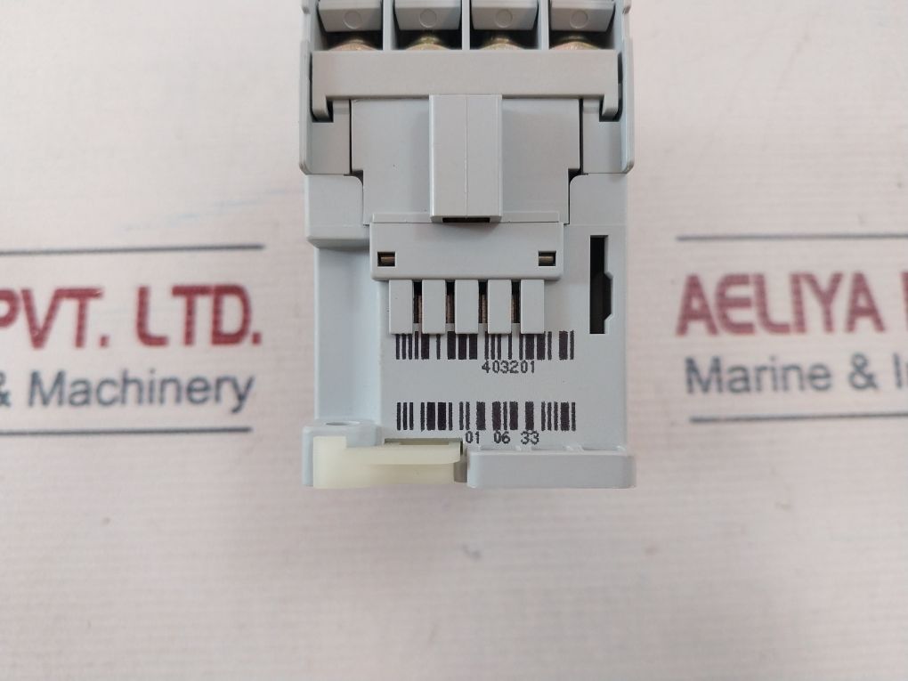 Allen-bradley 100-c16*01 Contactor 8Kv