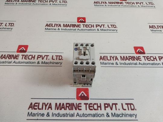 Allen-bradley 100-c16D01 3-pole Reversing Contactor-16A 3Ph 120
