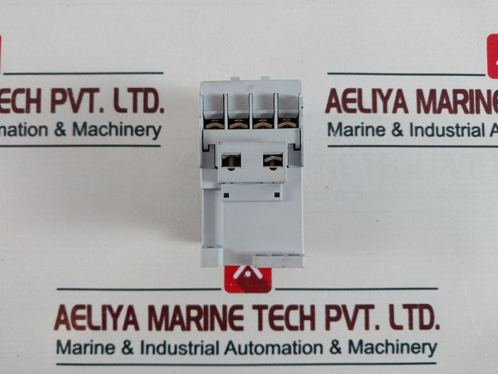 Allen-bradley 100-c23*01 60Hz