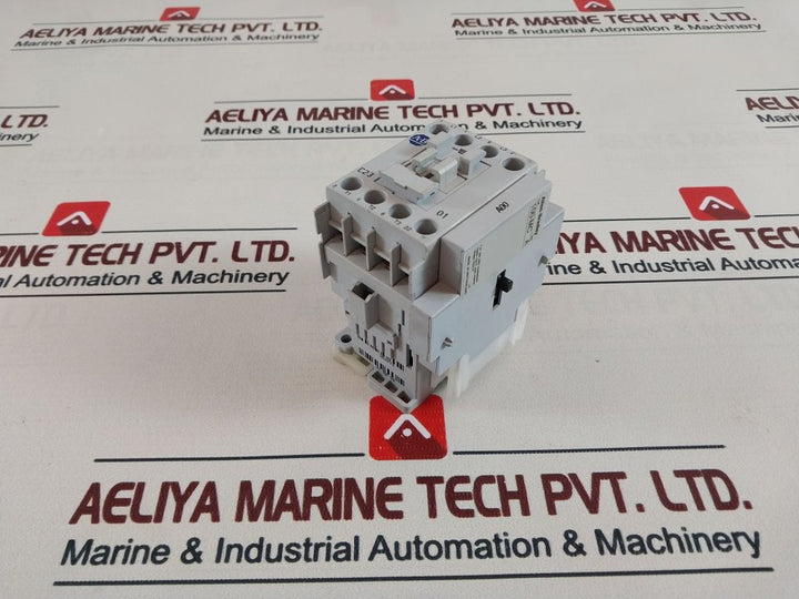 Allen-bradley 100-c23*01 600V