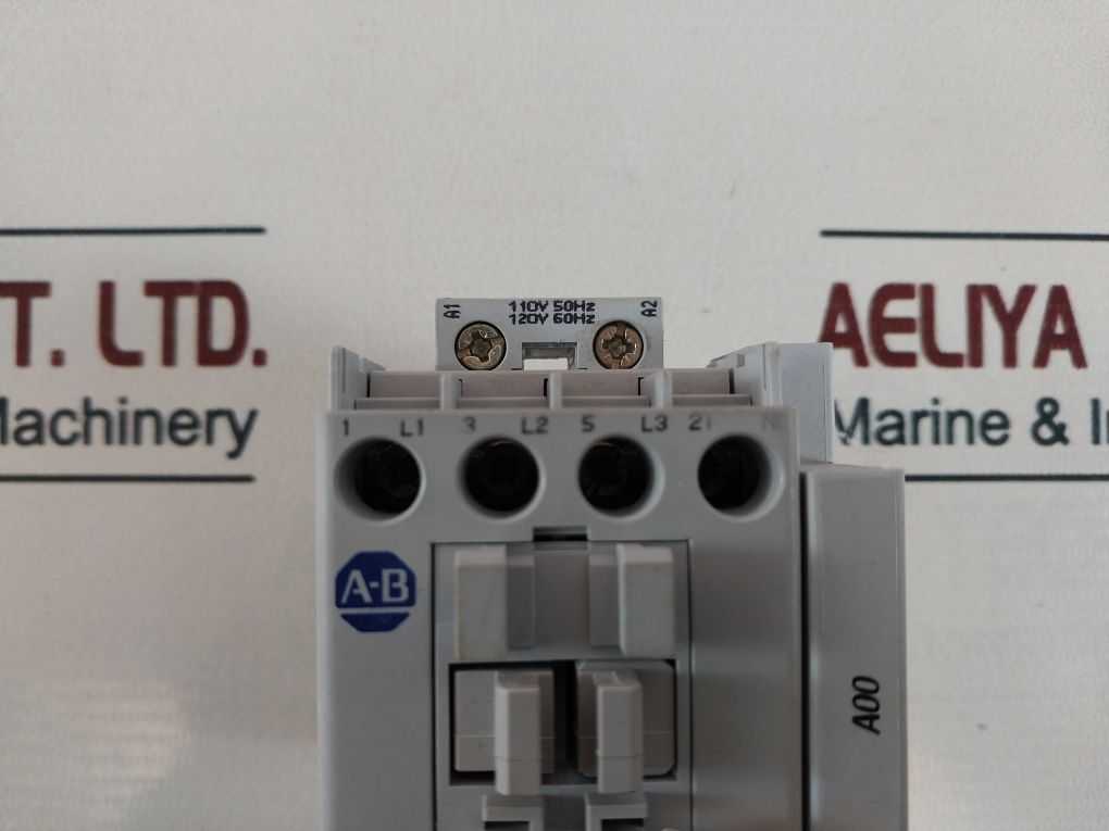 Allen-bradley 100-c23*01 600V