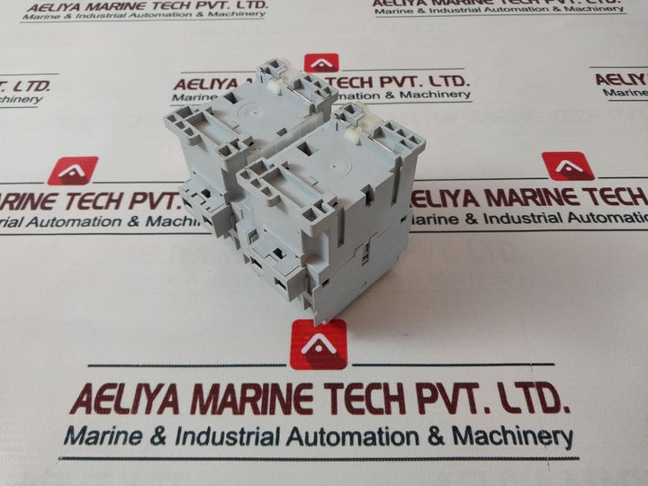 Allen-bradley 100-c23*01 Contactor