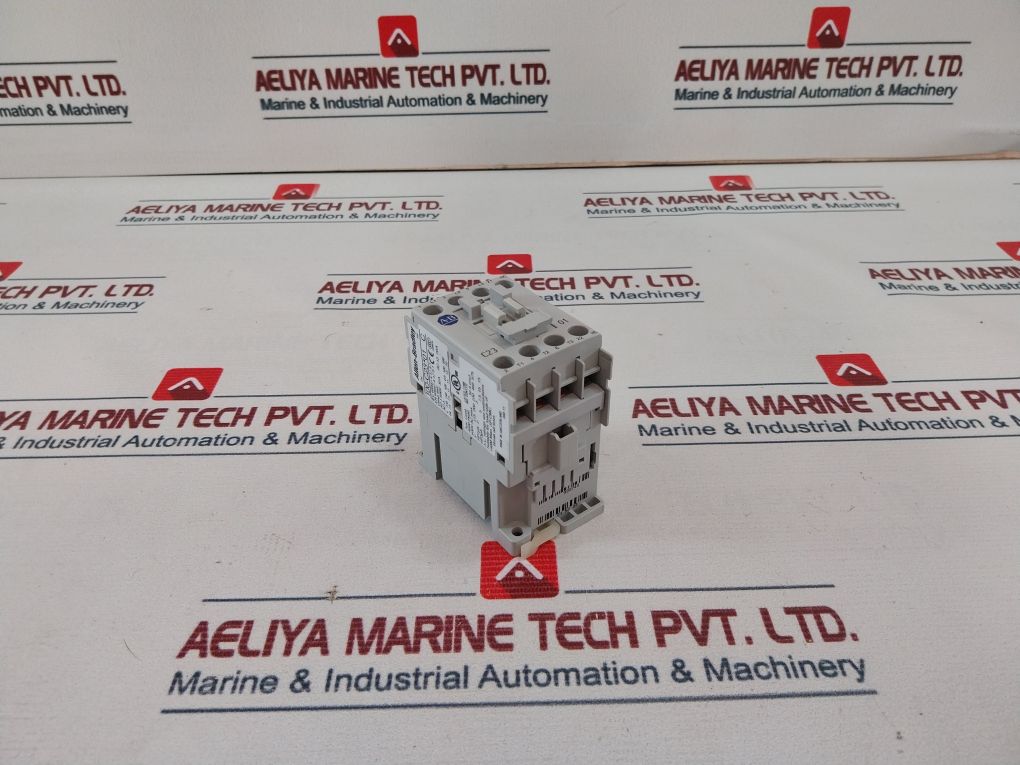 Allen-bradley 100-c23D01 Contactor