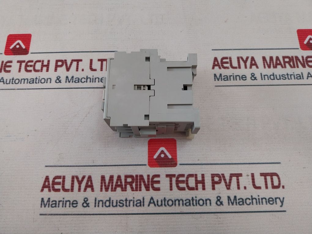 Allen-bradley 100-c23D01 Contactor