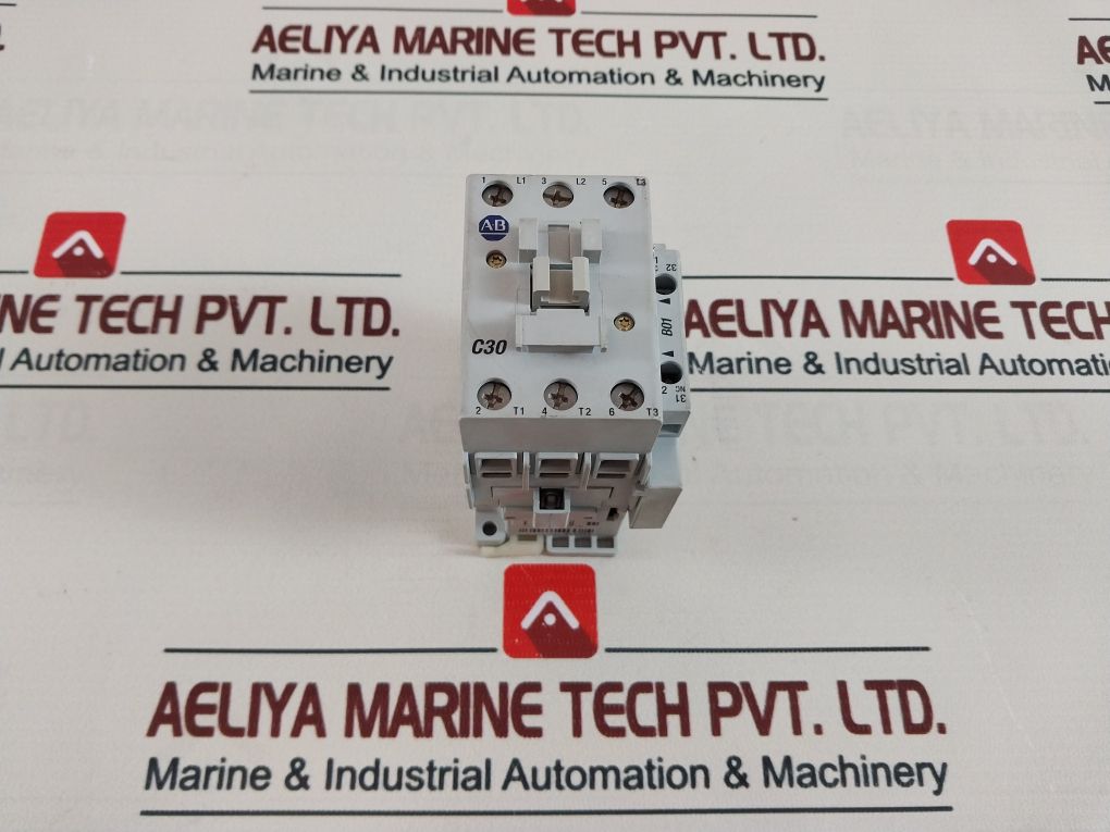 Allen-bradley 100-c30*00 B01