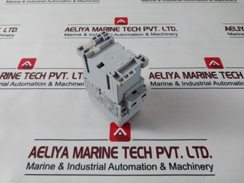 Allen-bradley 100-c30*00 690V