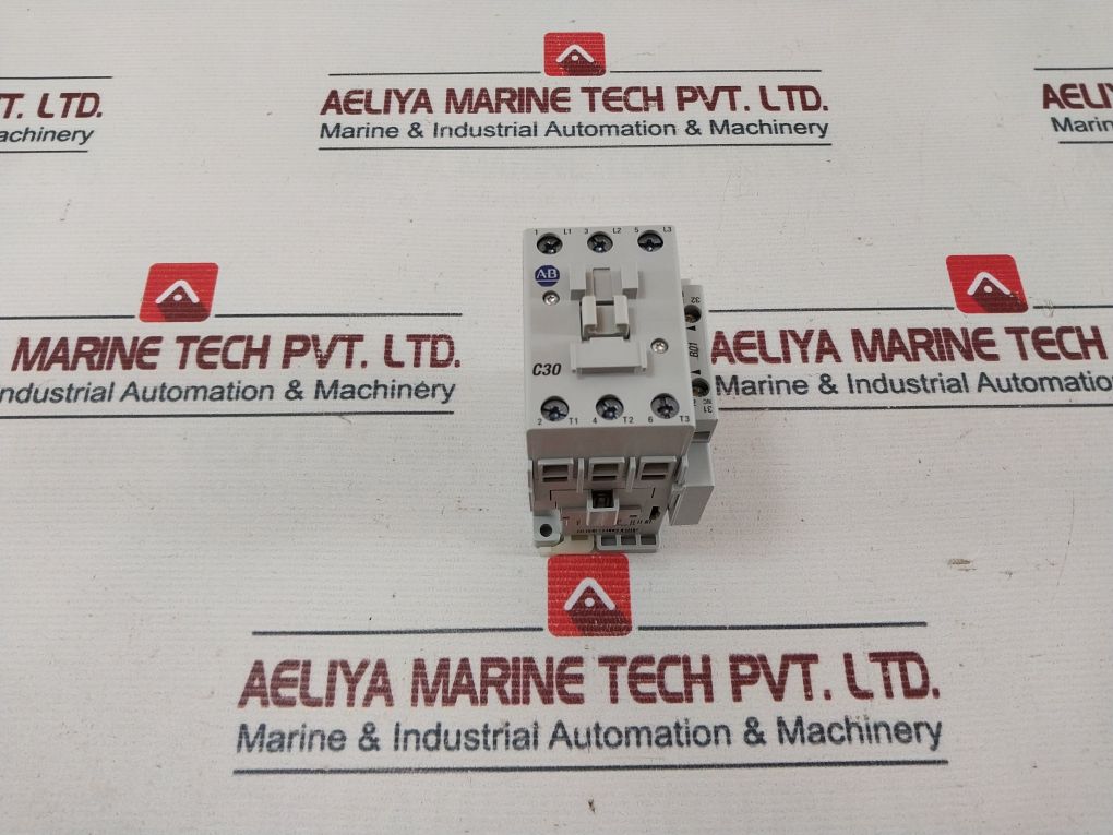 Allen-bradley 100-c30D01 Contactor Ser B