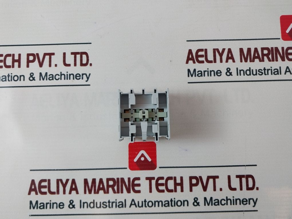 Allen-bradley 100-c37Kf00