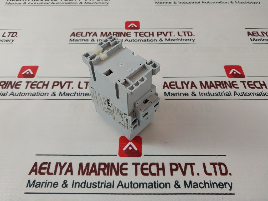 Allen-bradley 100-c37Kf00