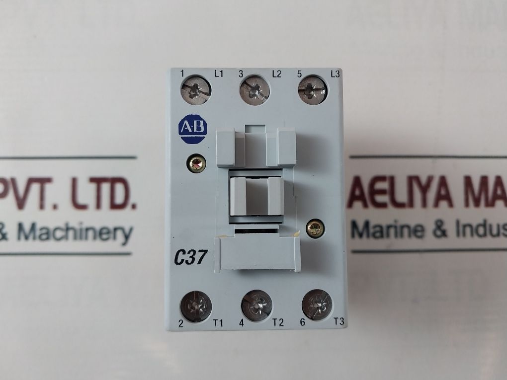 Allen-bradley 100-c37Kf00