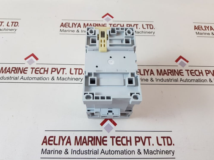 Allen-bradley 100-c72Kd00 Ser: B Contactor