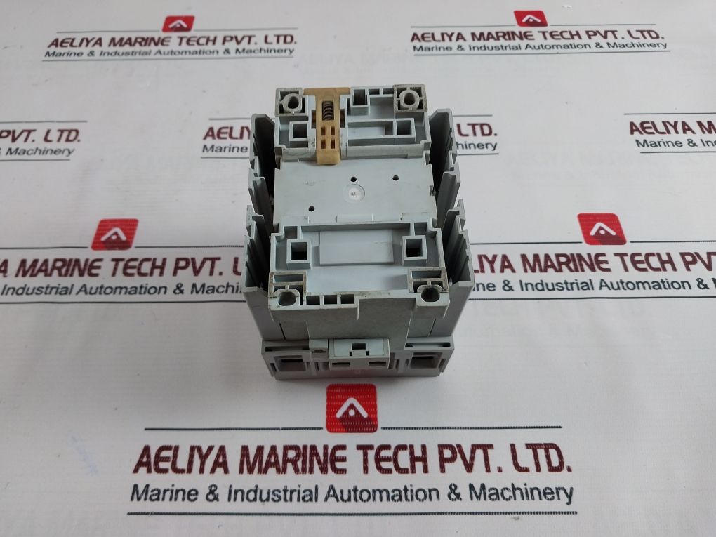 Allen-bradley 100-c90*200 Series A Contactor 600Vac