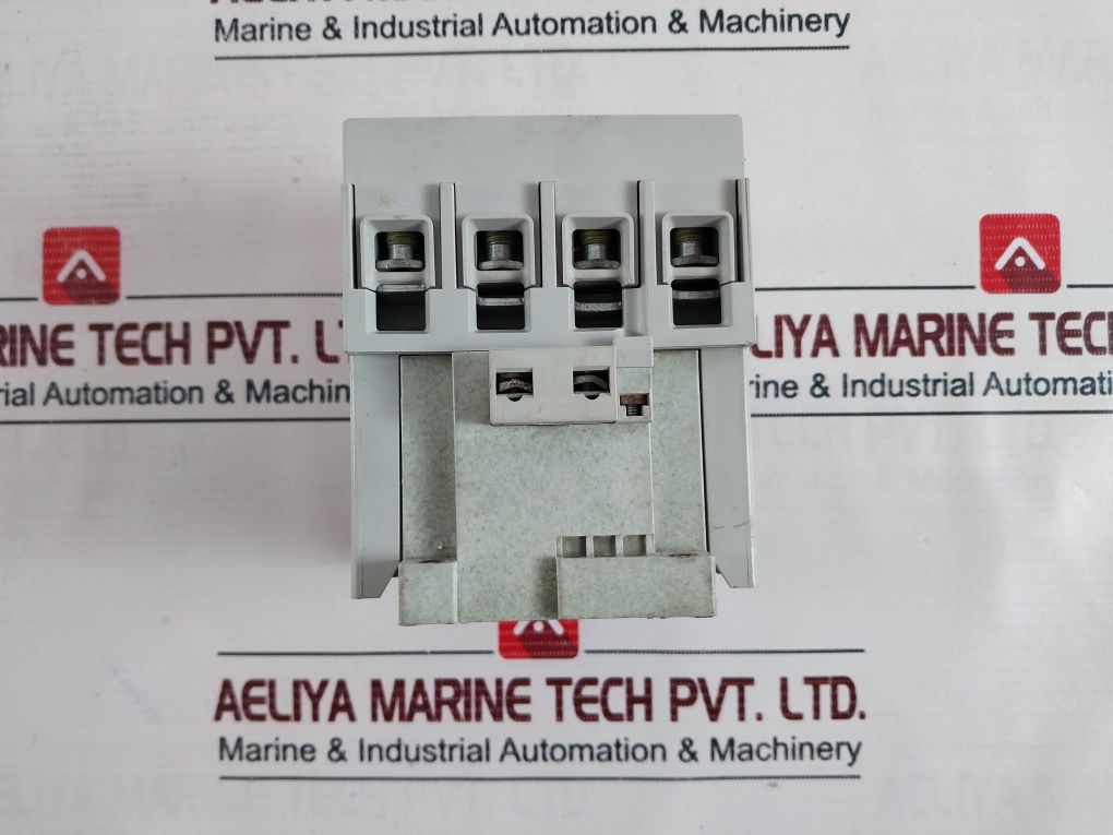 Allen-bradley 100-c90*200 Series A Contactor 600Vac