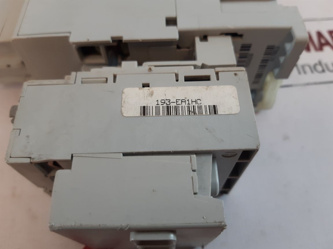 Allen-bradley 100-c37*00 Contactor With 100-f A20 & 193-ea1Hc