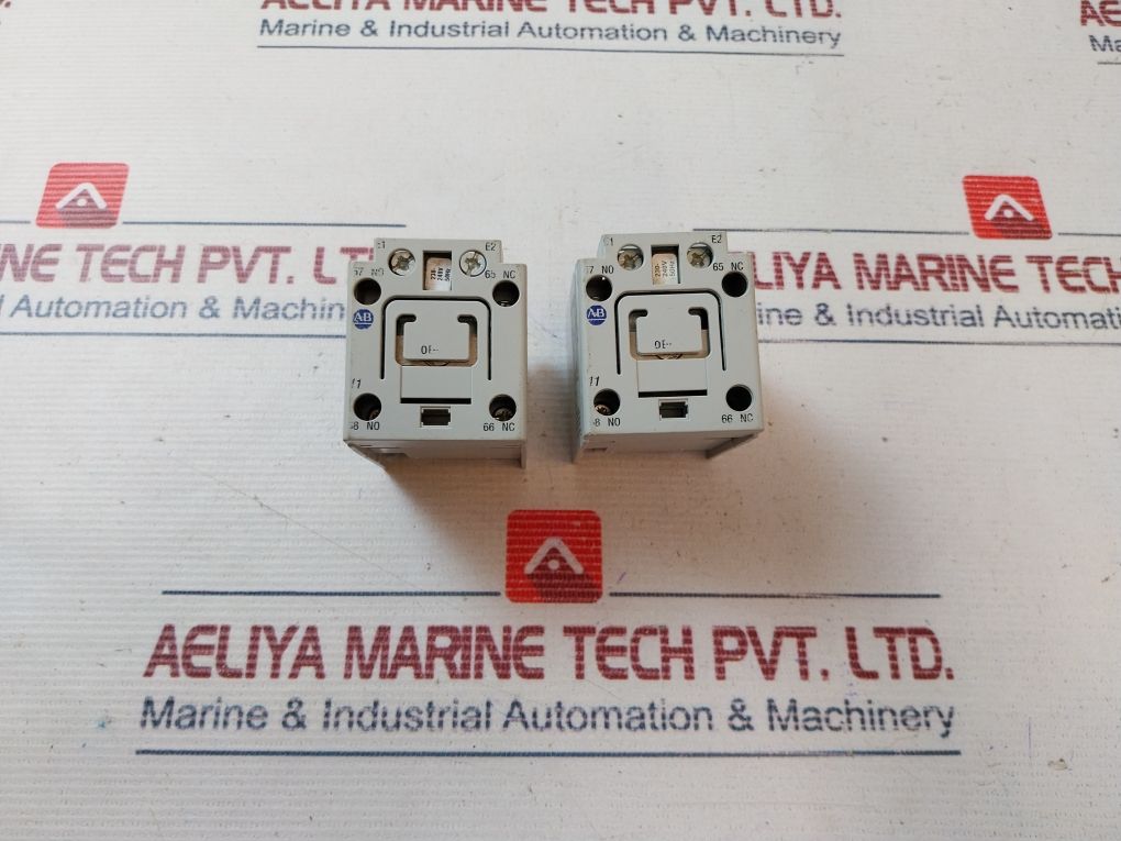 Allen-bradley 100-fl11Va Mechanical Latch