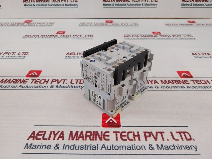 Allen-bradley 104-c09Kj22 Reversing Contactor Ser. A