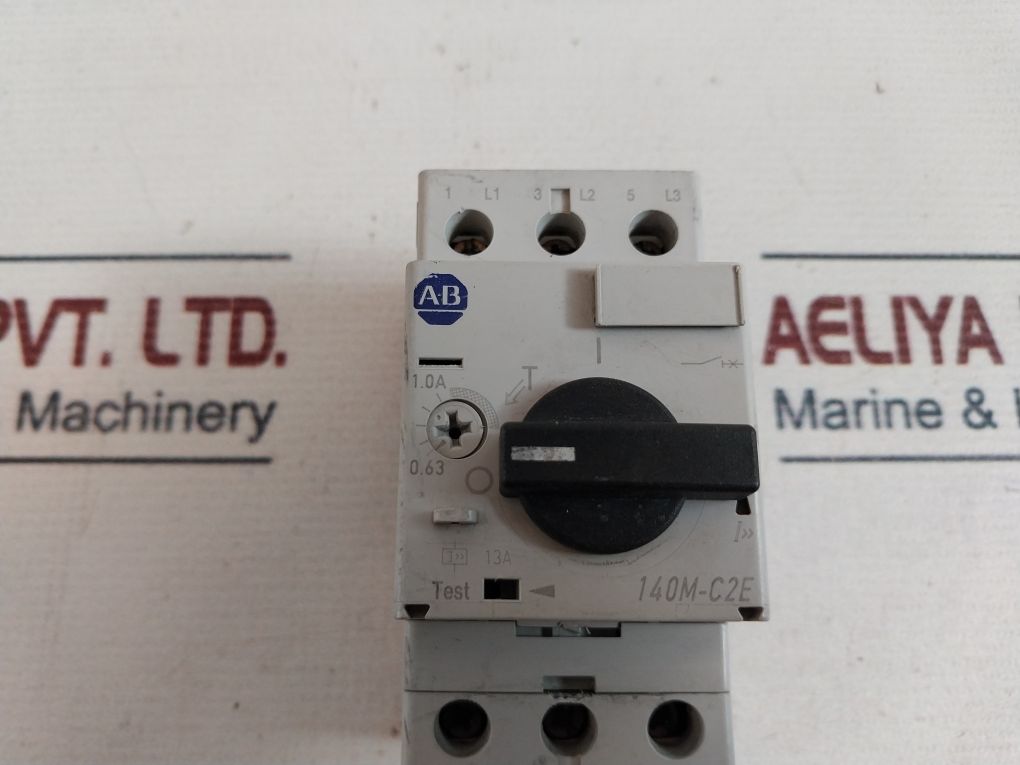 Allen-bradley 140M-c2E-b10 Circuit Breaker 50/60 Hz
