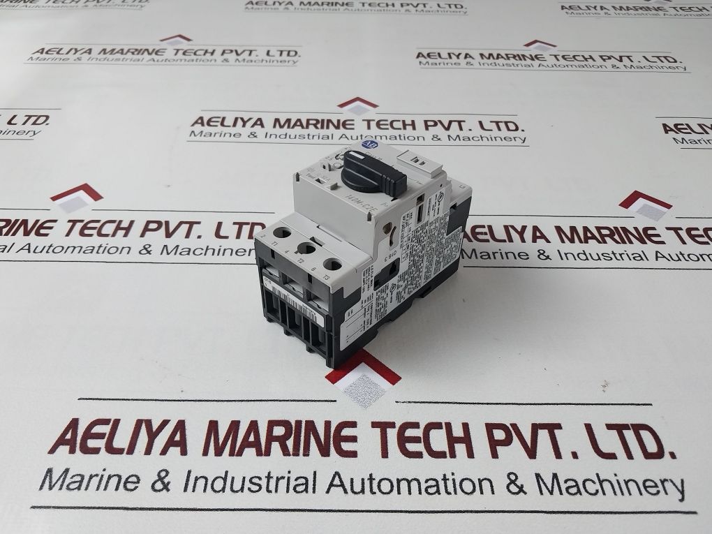 Allen-bradley 140M-c2E-b40 Ser.C Circuit Breaker 2.5-4.0A