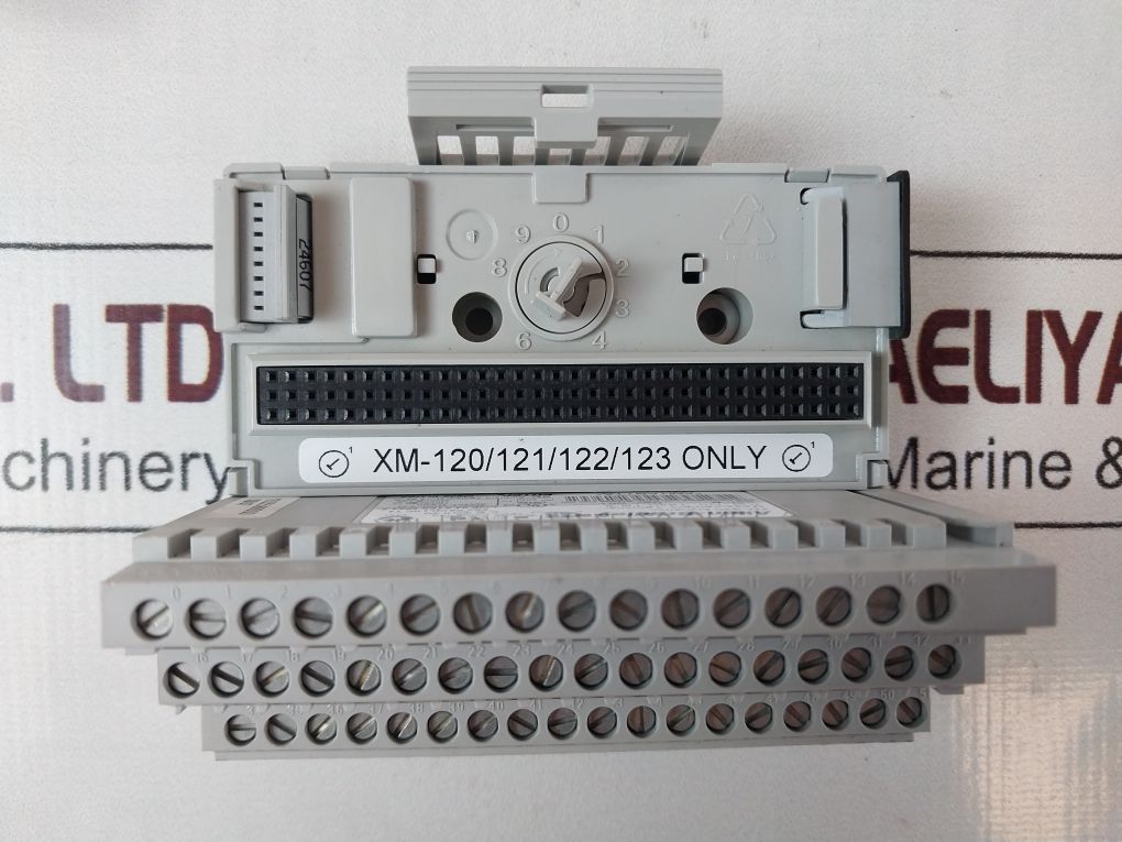 Allen-bradley Xm-940 Dynamic Measurement Terminal Base 1440-tb-a Series:B