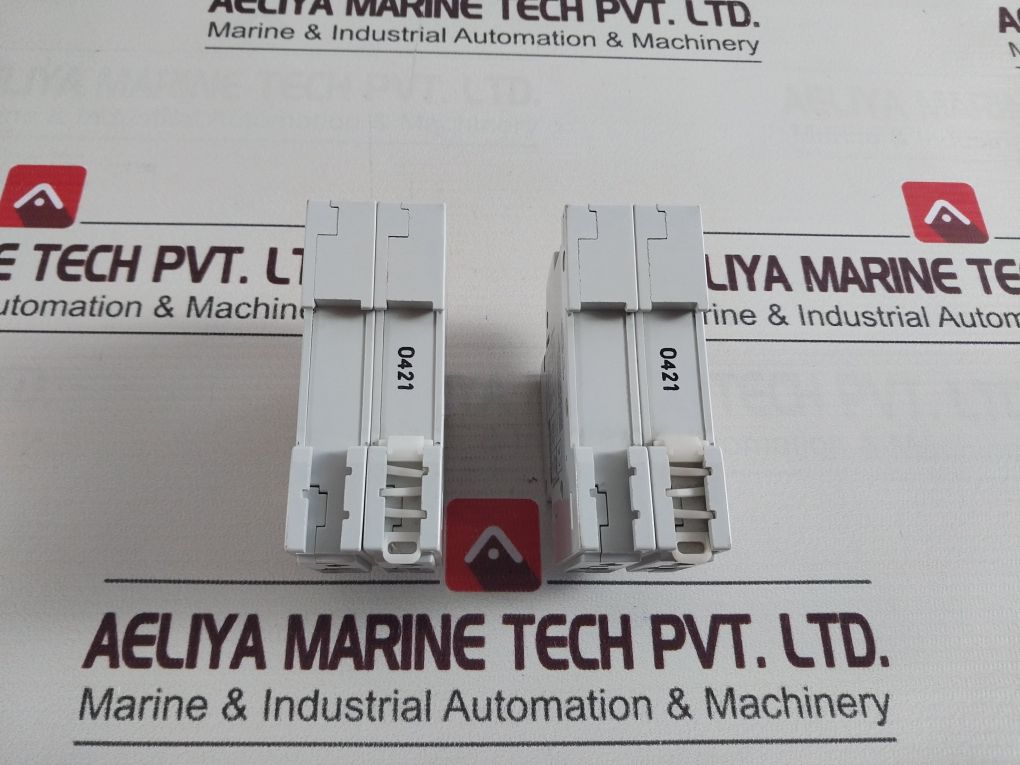 Allen-bradley 1492-cb2 Ser.B Circuit Breaker Dc300V 15A