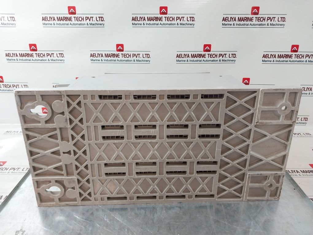 Allen-bradley 150-f480Nbd Smc-flex 3 Phase Control Voltage 100-240 Vac