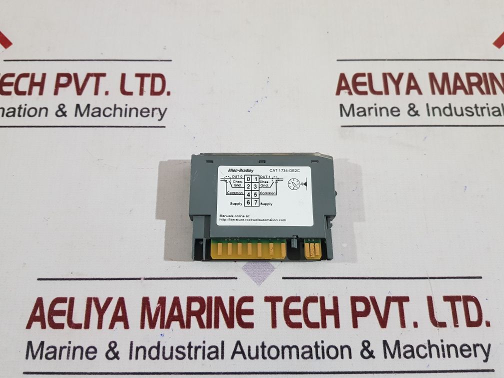 Allen-bradley 1734-oe2C Analog Output Module