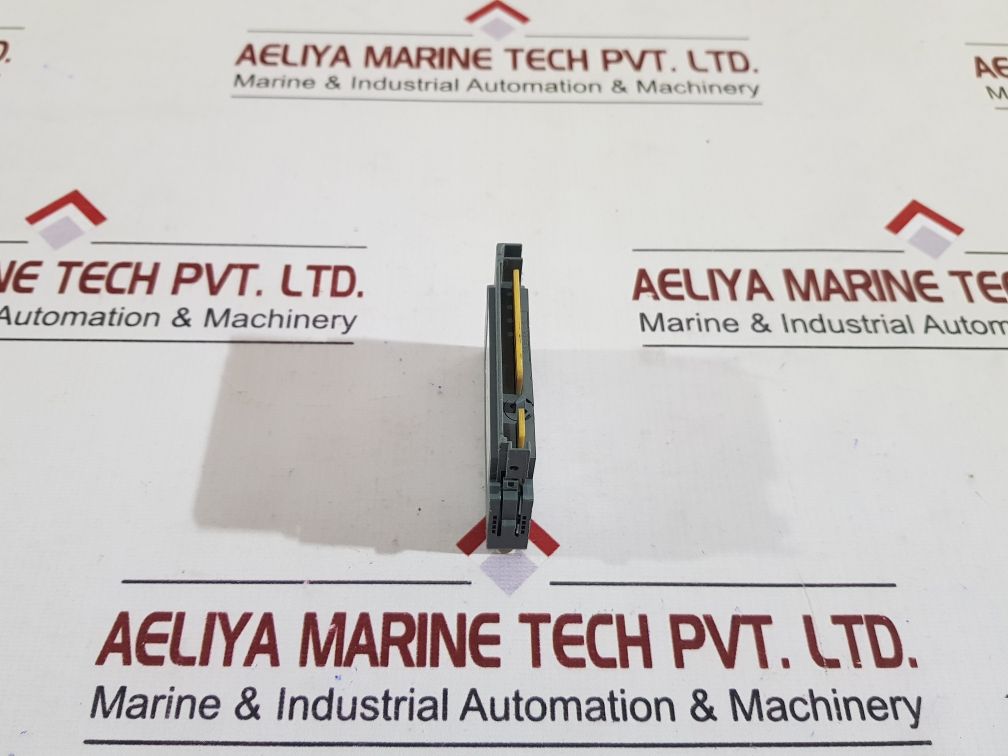 Allen-bradley 1734-oe2C Analog Output Module
