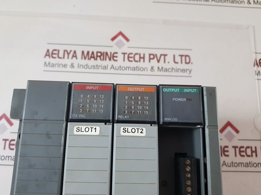 Allen-bradley 1746-a4 ,4-slot input-output modules rack