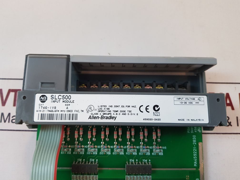 Allen-bradley 1746-iv8 Ser:A Slc500 Input Module