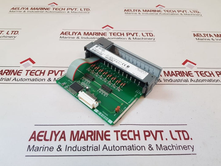 Allen-bradley 1746-iv8 Ser:A Slc500 Input Module