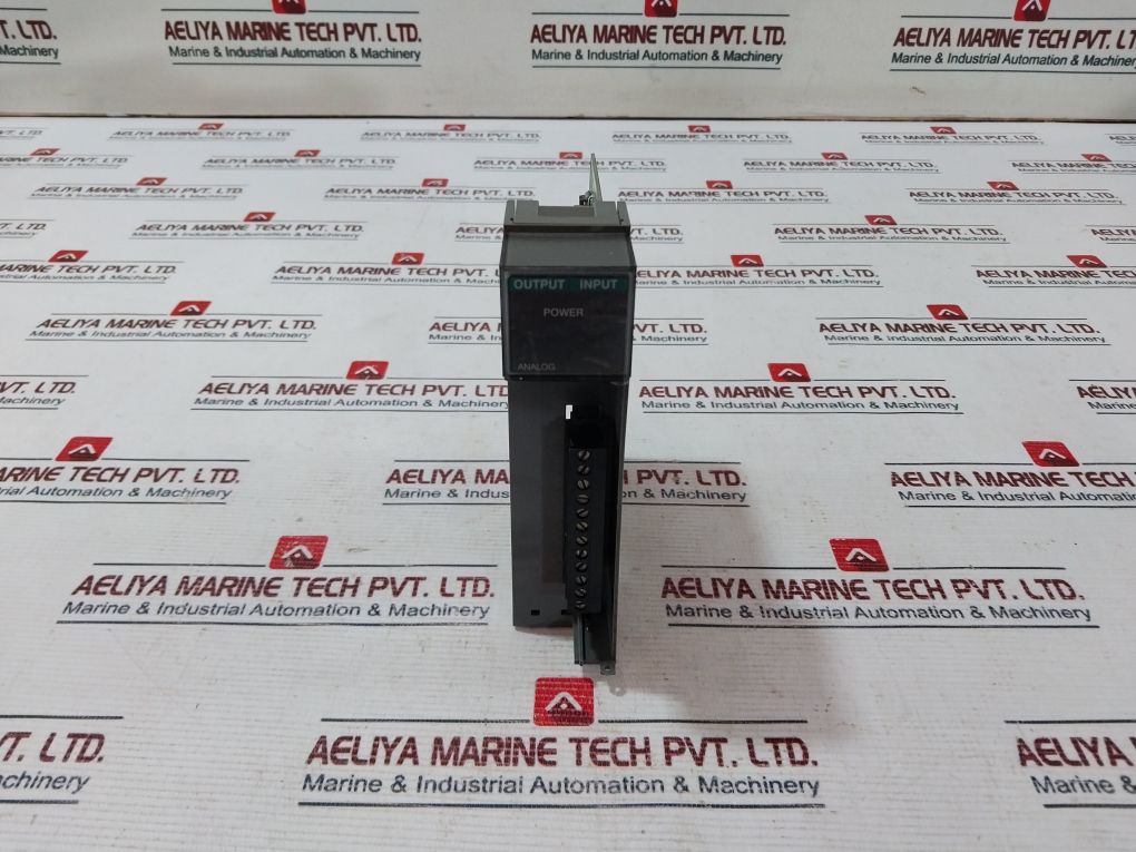 Allen-bradley 1746-nio4V Analog Combination I/O Module